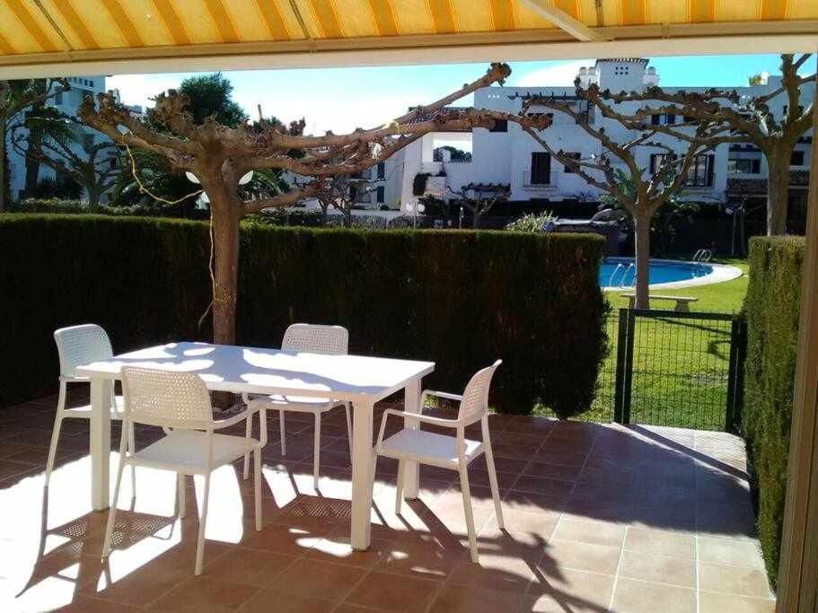 Coqueto Apartamento En El Centro De Alcocebre 阿尔考斯布里 外观 照片