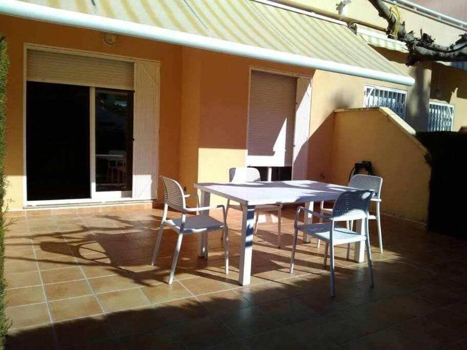 Coqueto Apartamento En El Centro De Alcocebre 阿尔考斯布里 外观 照片